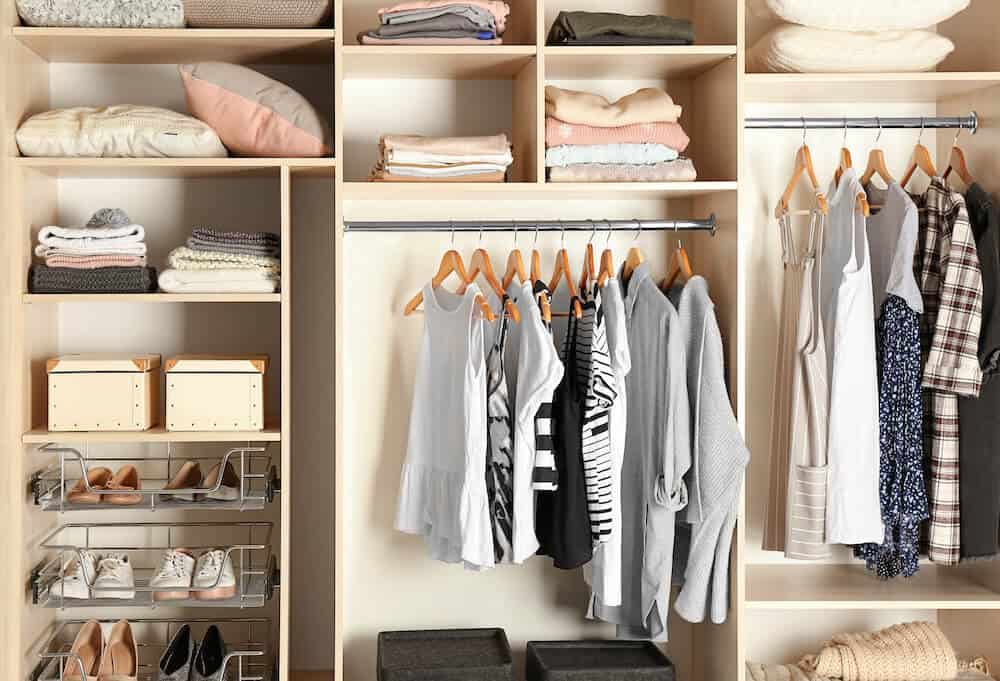 8 Best Custom Closet Ideas For Makeovers Renovations In 2019 Closet Shelves